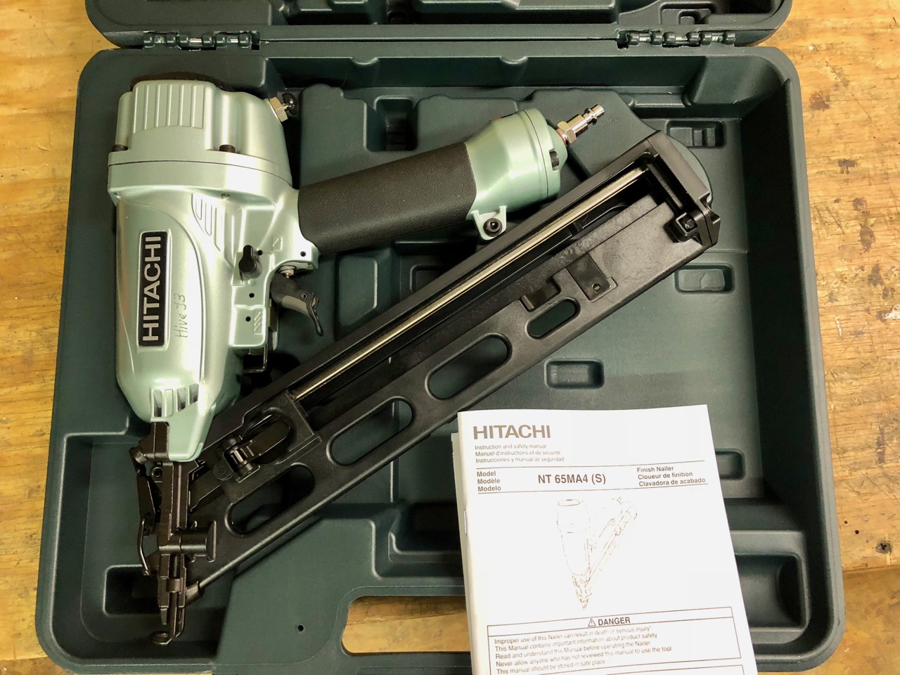 Hitachi 15g nailer.jpg